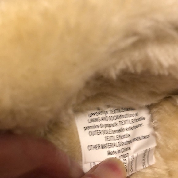 GAP SLIPPERS - METALLIC - FUR SLIDES - women’s size 9/10 - #213 - Picture 8 of 14